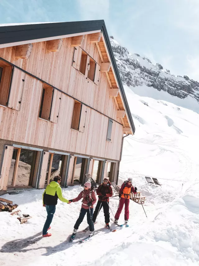 Pointe Percee refuge March 2023 Pierre Guilbaud 98