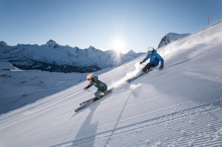 Descente sur le domaine de ski alpin du Grand-Bornand