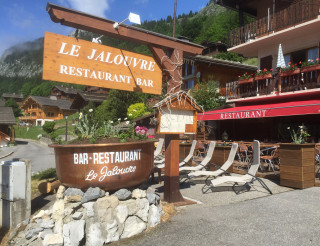 Bar restaurant le Jalouvre au Grand-Bornand