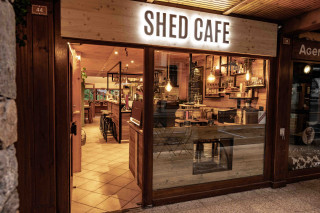 SHED CAFÉ - Devanture