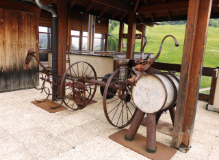 Art Vaches : Les Vaches Ferrailleurs