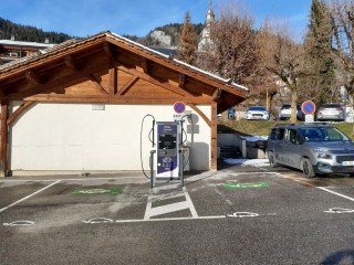 Bornes de recharge pour voiture électrique Le Grand-Bornand Village