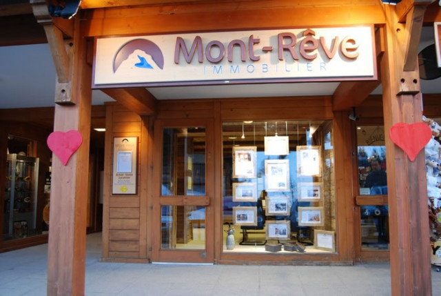 agence-immobiliere-mont-reve-immobilier