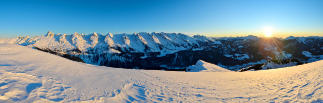 pano. chaîne des Aravis