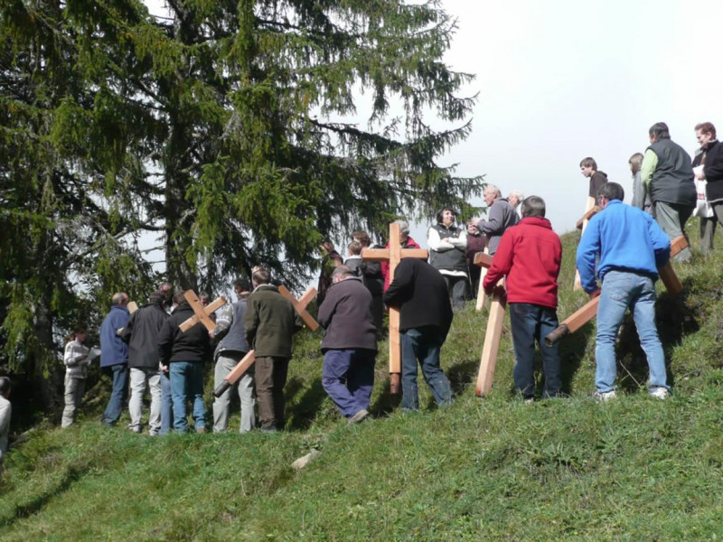 Les alpagistes retirent ces croix en automne