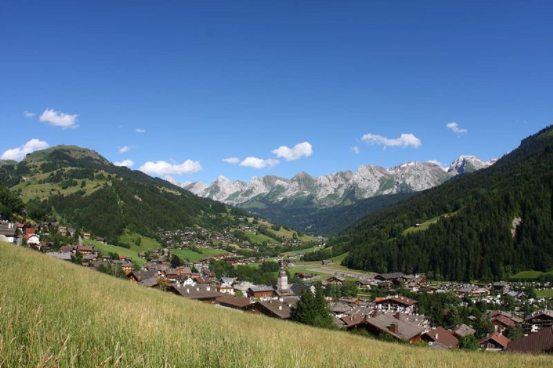 grand-bornand_village_ete