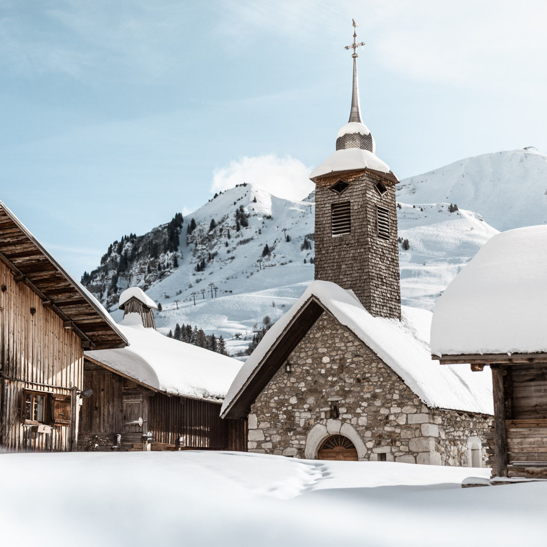 Le vieux village du Chinaillon et sa chapelle - © C. Hudry