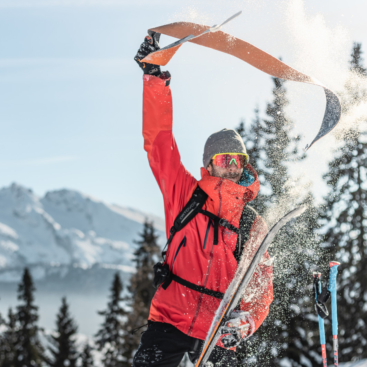 ski-skirando-aravis-legrandbornand-peaux-hiver - © Clément HUDRY