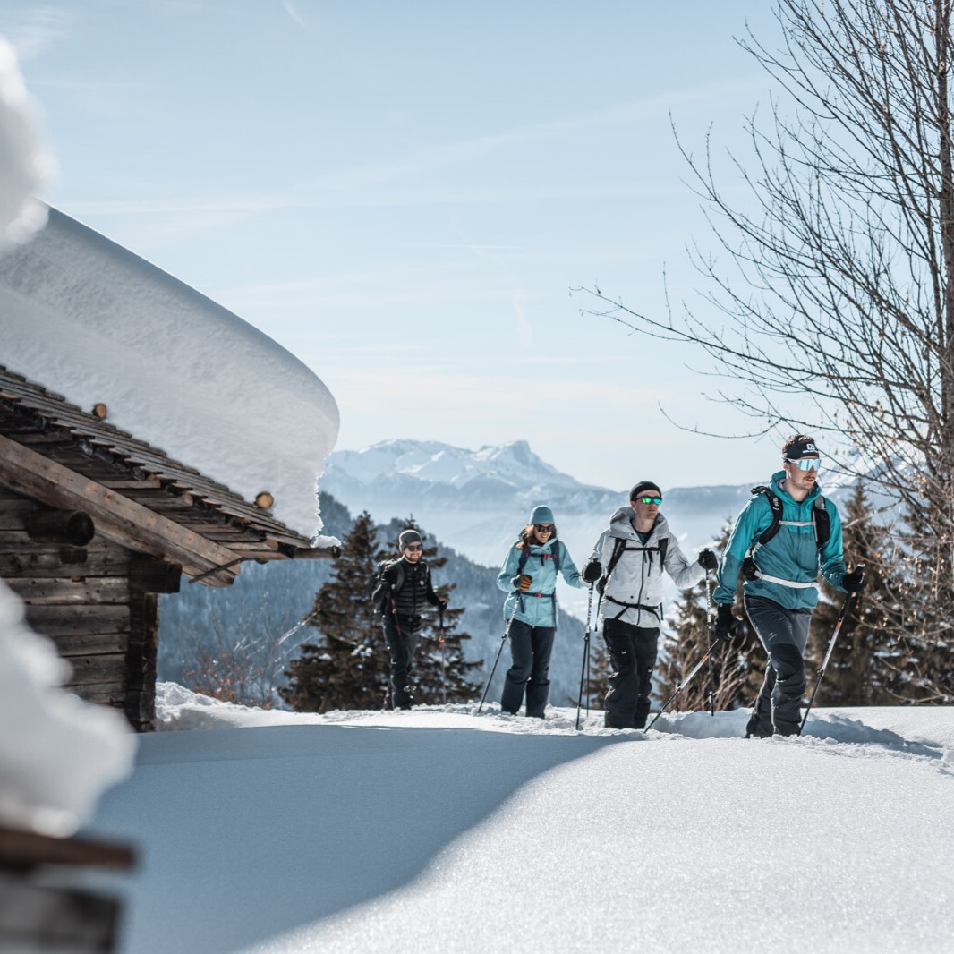 Chemin des découvertes en raquettes au Grand-Bornand - © C.Hudry