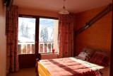 Chambre avec lit double/Bedroom with a double bed-Jalouvre-Le Grand-Bornand