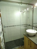 Salle de bain avec douche/Bathroom with a shower-Cornillon C n°3-Le Grand-Bornand