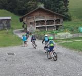 VTT stage 8-11 ans juniors bikers au Grand-Bornand