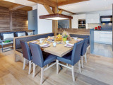 Chalet Macaron