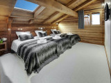 Chalet Macaron