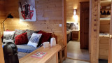 Cortina (Maroly)
