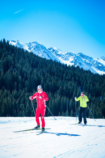 Leçon de ski de fond avec un moniteur