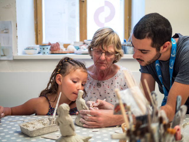 Atelier poterie pour adultes et enfants mini stage 2
