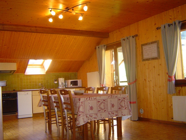Vieux Noyer (Noisetier)