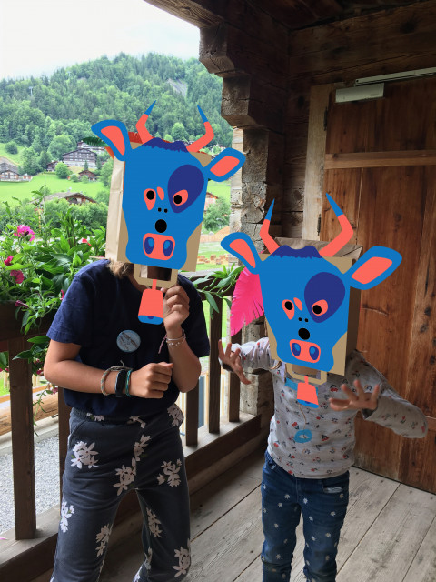 Carnets d'Alpage: Workshop 6-12 Jahre Die Kuh-Masken_Le Grand-Bornand