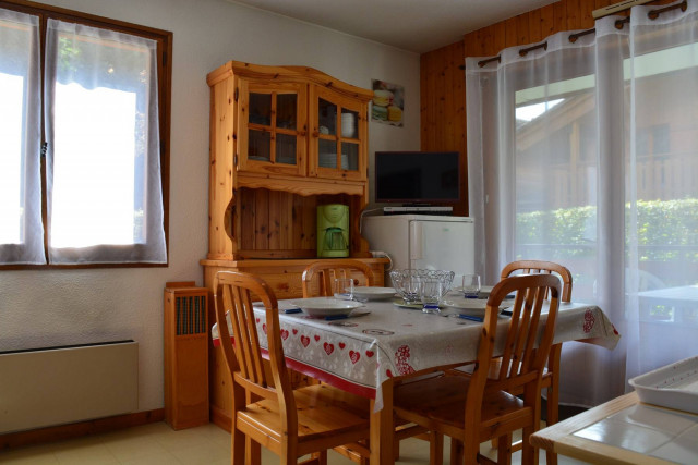 _clients_227445002_photos_12015a_3710698