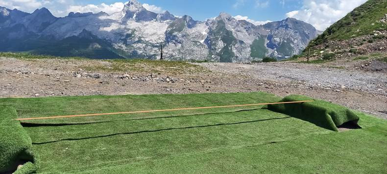 slackline au sommet du mont Lachat