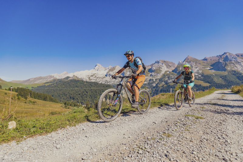 VTT électrique intermédiaire_Le Grand-Bornand