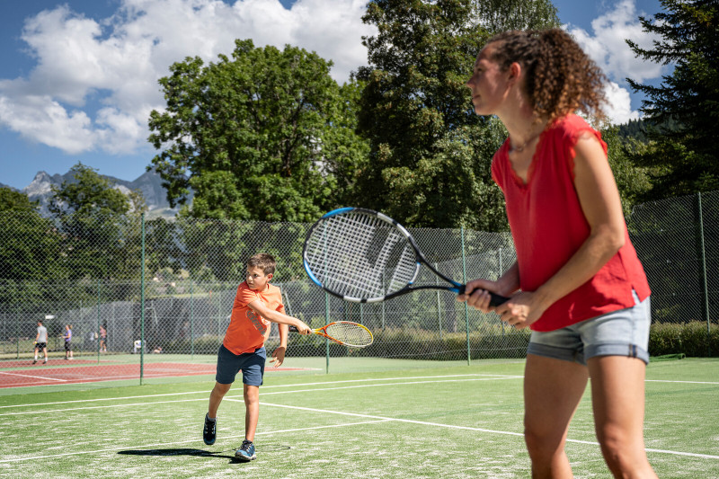 Tennis 12 y/o and over (yellow): session_Le Grand-Bornand