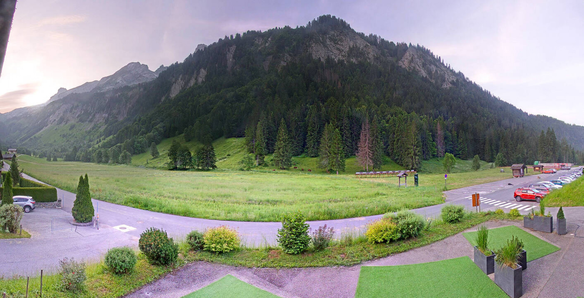 Webcam Le Grand-Bornand - Auberge Nordique Lormay - 1200 m